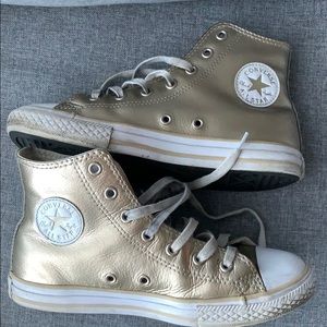 Youth Converse
